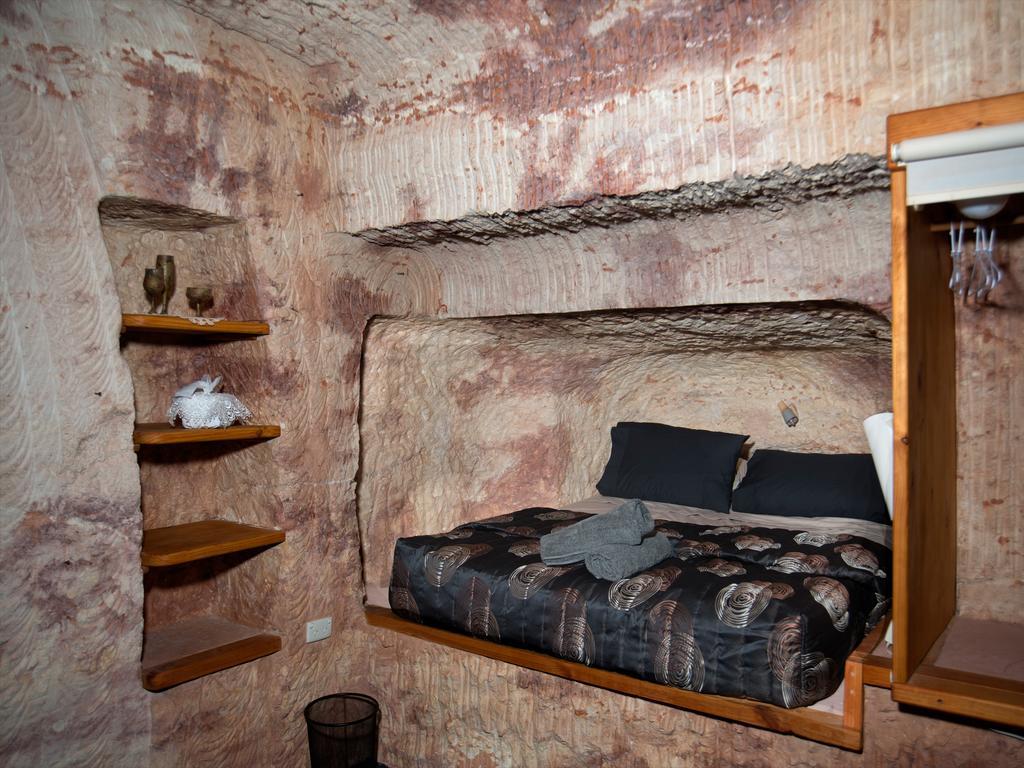 Ali's Underground Studio Coober Pedy Exterior foto